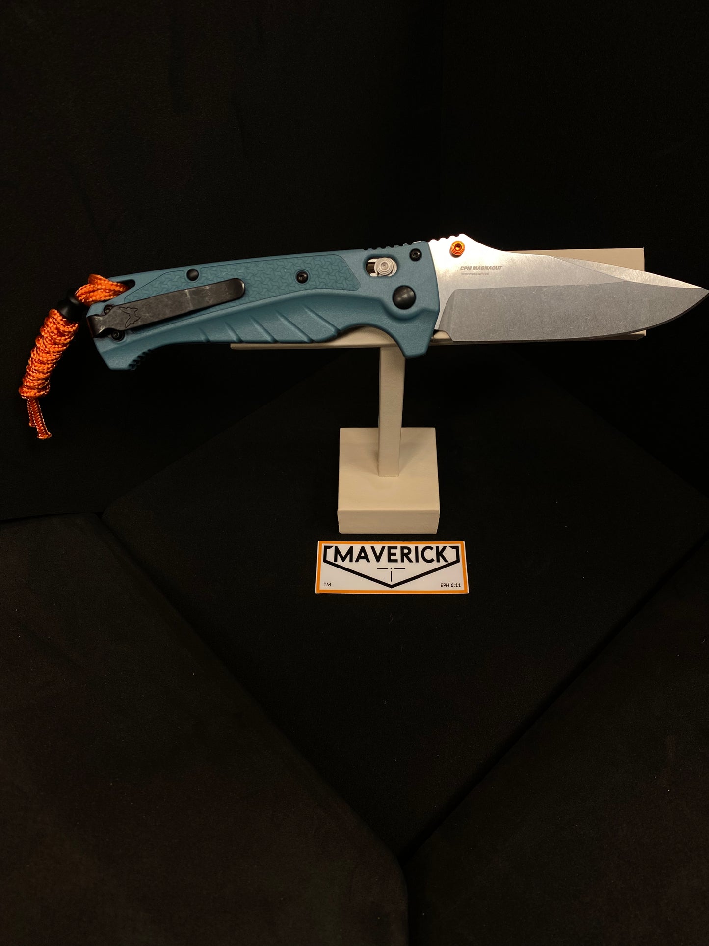 Benchmade Adira - CPM-Magnacut Manual Open