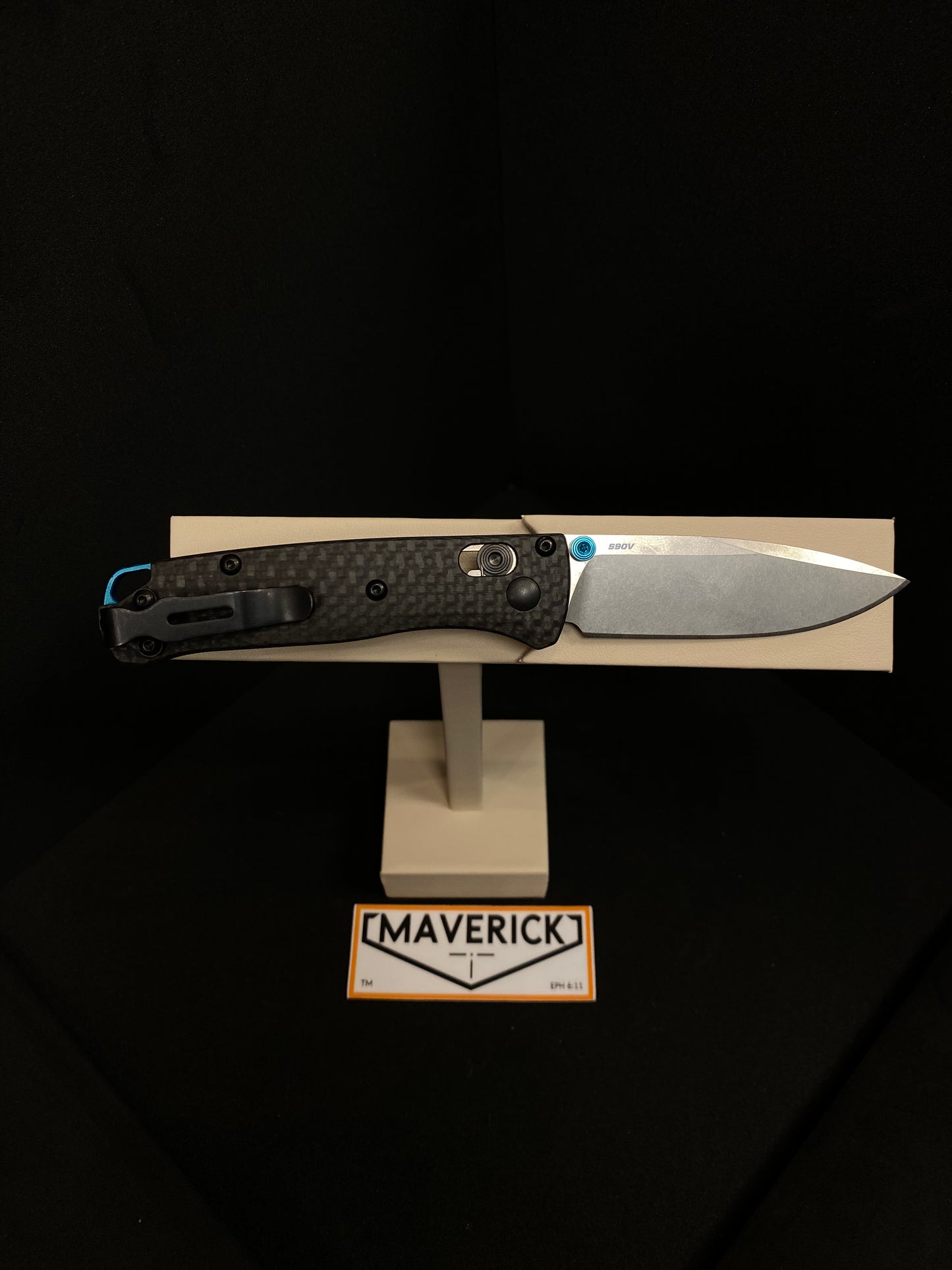Benchmade Bugout - CPM-S90V Manual Open