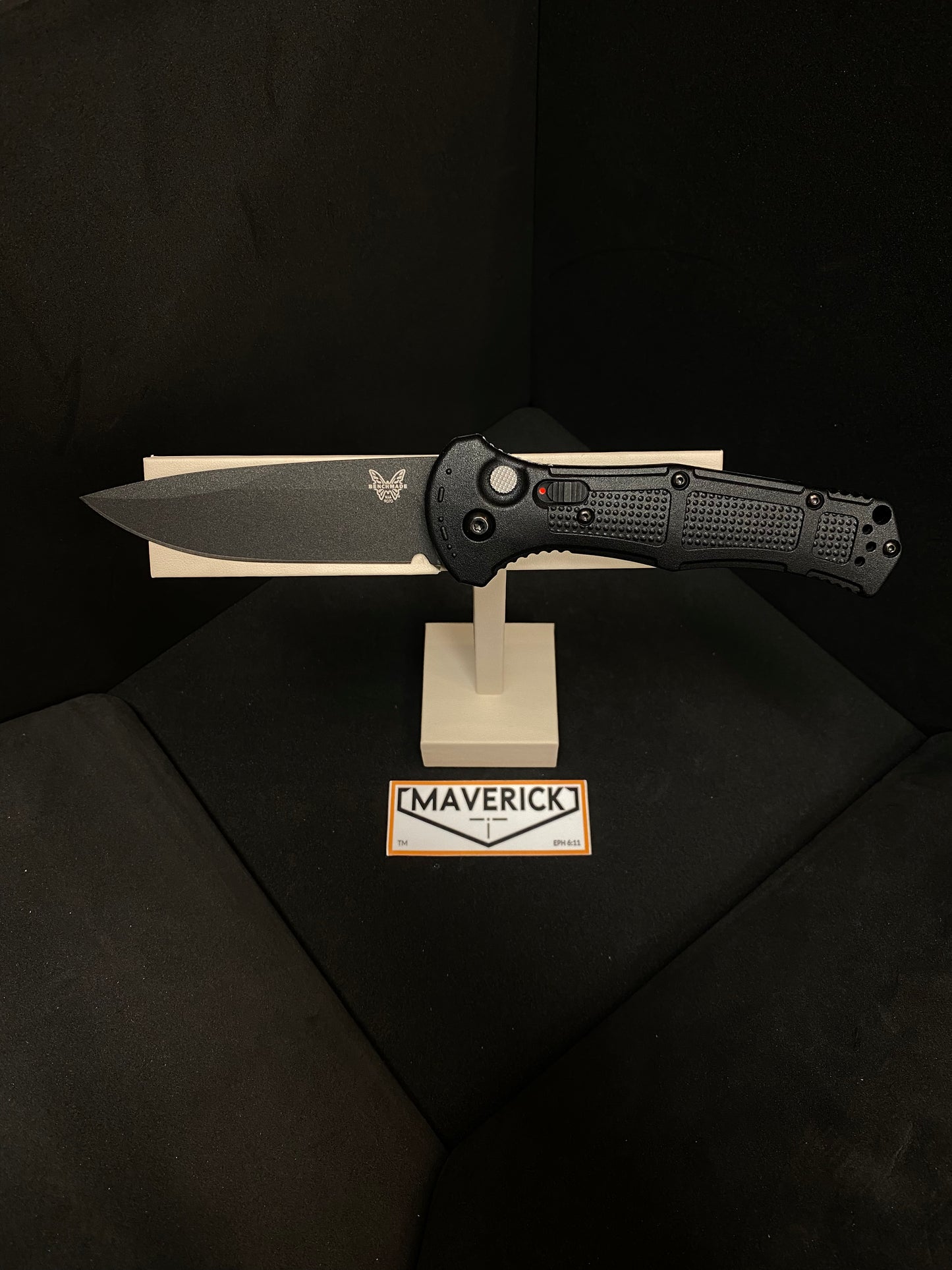 Benchmade Claymore - CPM-D2 Auto Open