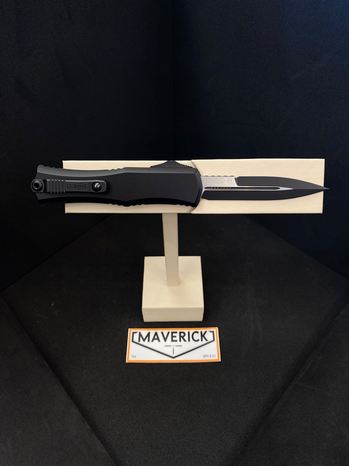 Microtech Hera II Mini - Bayonet Tactical Standard Black Blade Black Handle