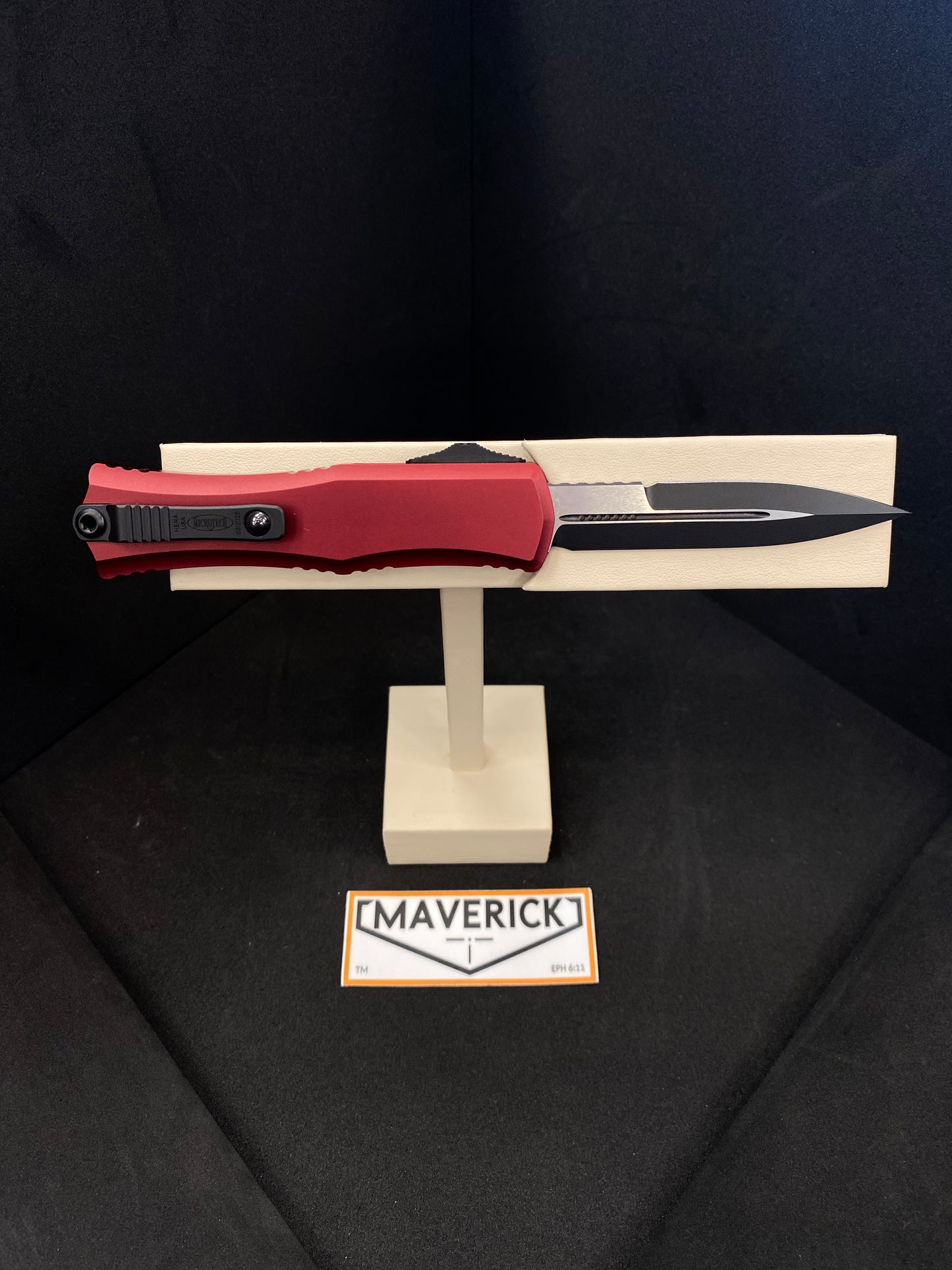 Microtech Hera II Mini - Bayonet Black Blade Merlot Handle