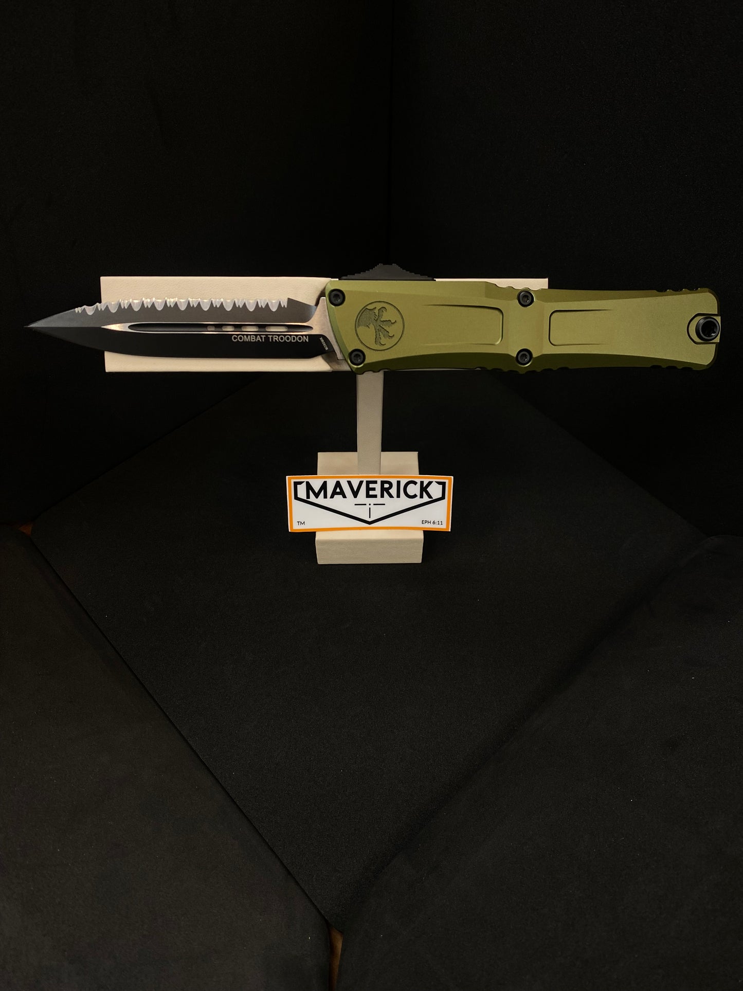 Microtech Combat Troodon - D/E Gen III Black Blade, OD Green F/S