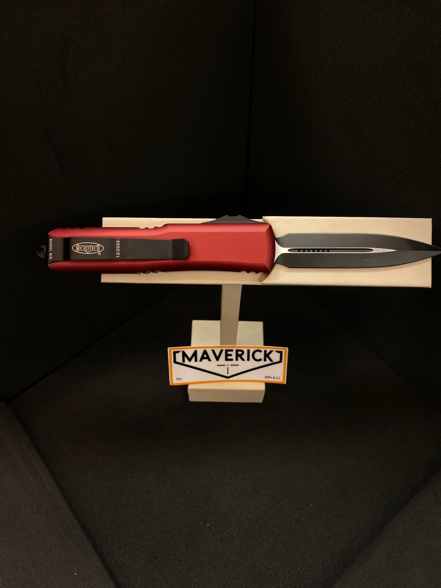 Microtech UTX-85 - D/E Black Standard Merlot Red