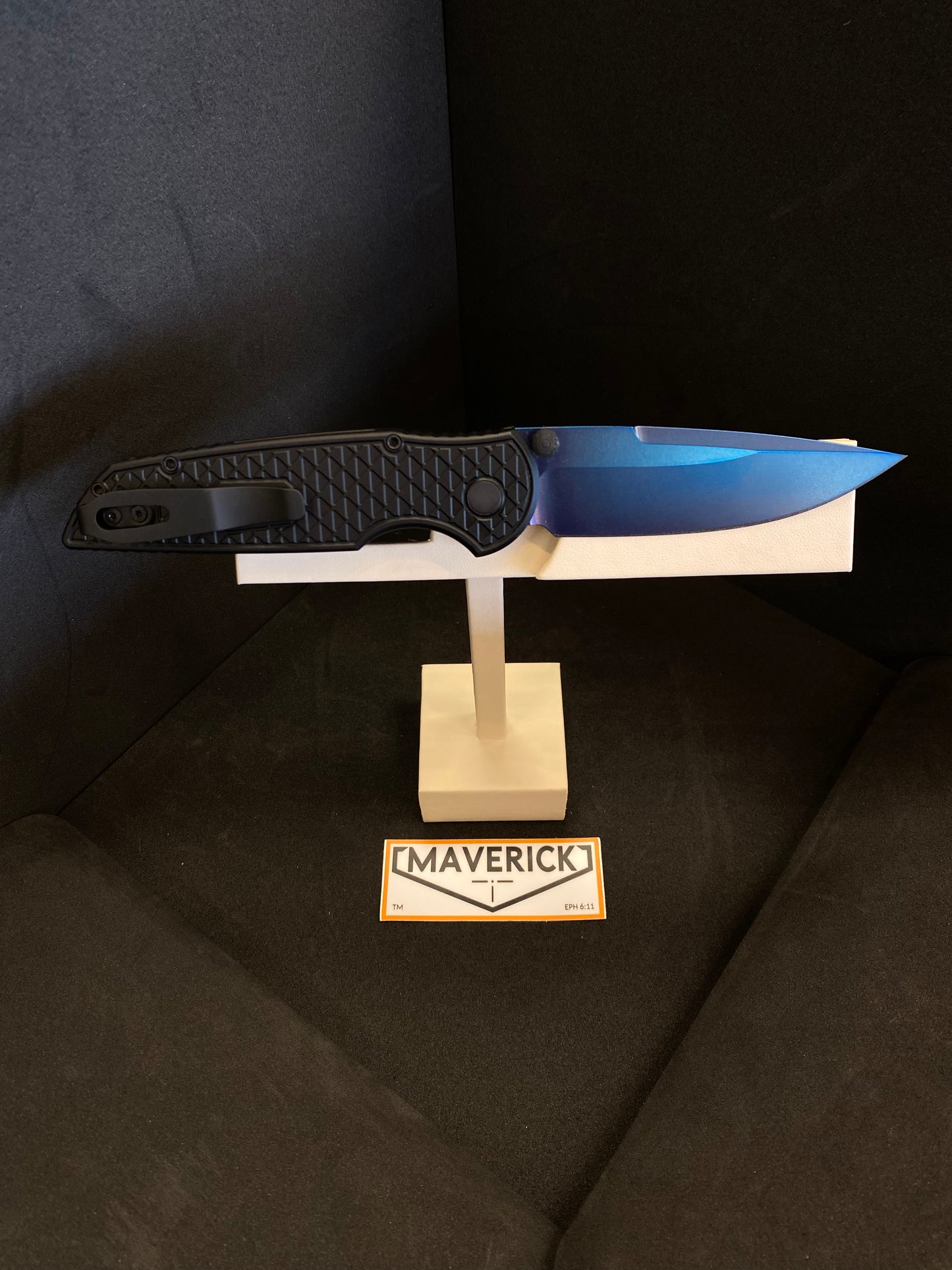 Pro-Tech TR-3 Integrity - Black Thumbstud, Relic Textured Black Handle, Sapphire Blue Blade