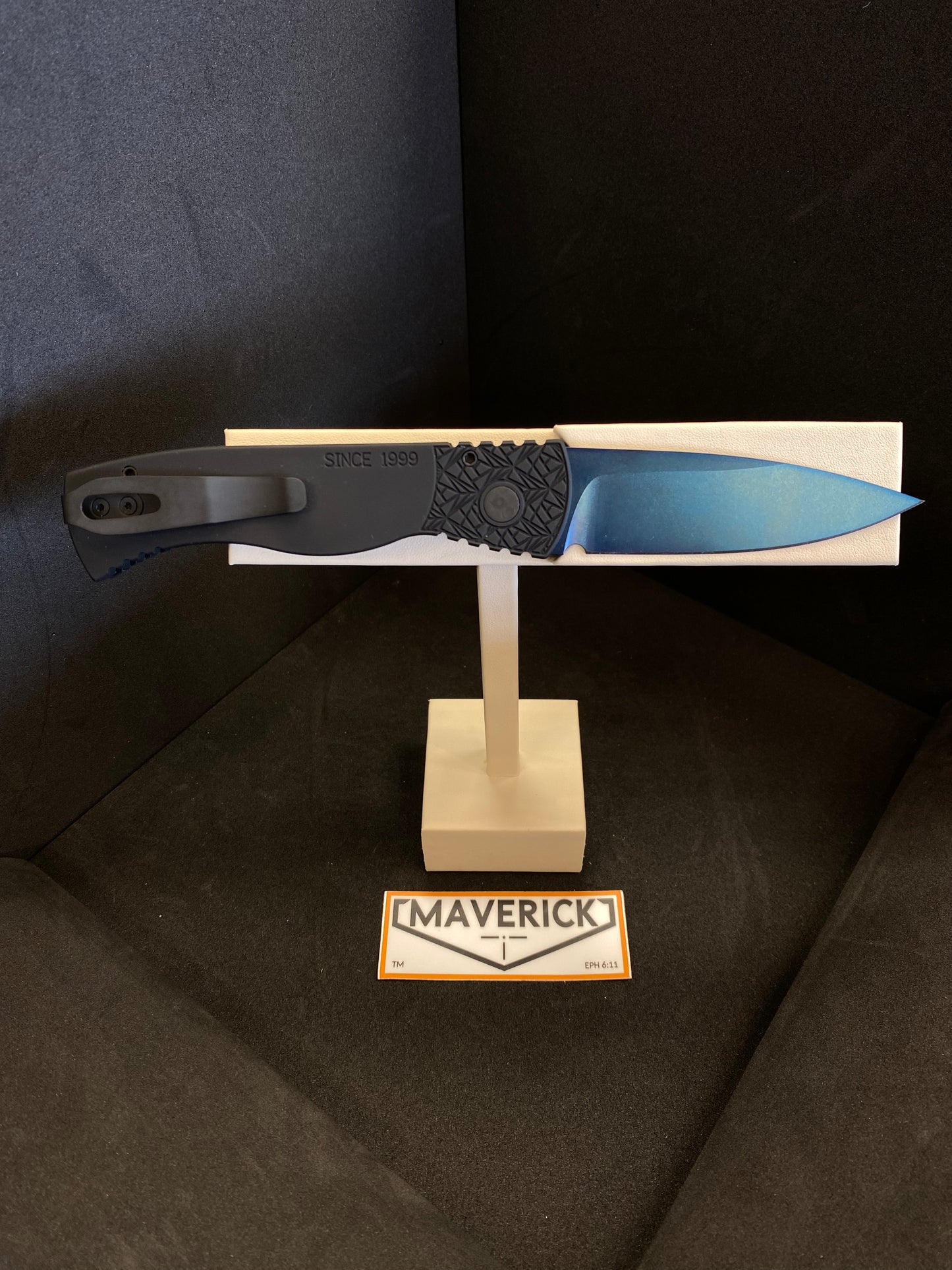 Pro-Tech TR-2 Nexus - Textured Black Handle, Sapphire Blue Magnacut Blade, Abalone Button