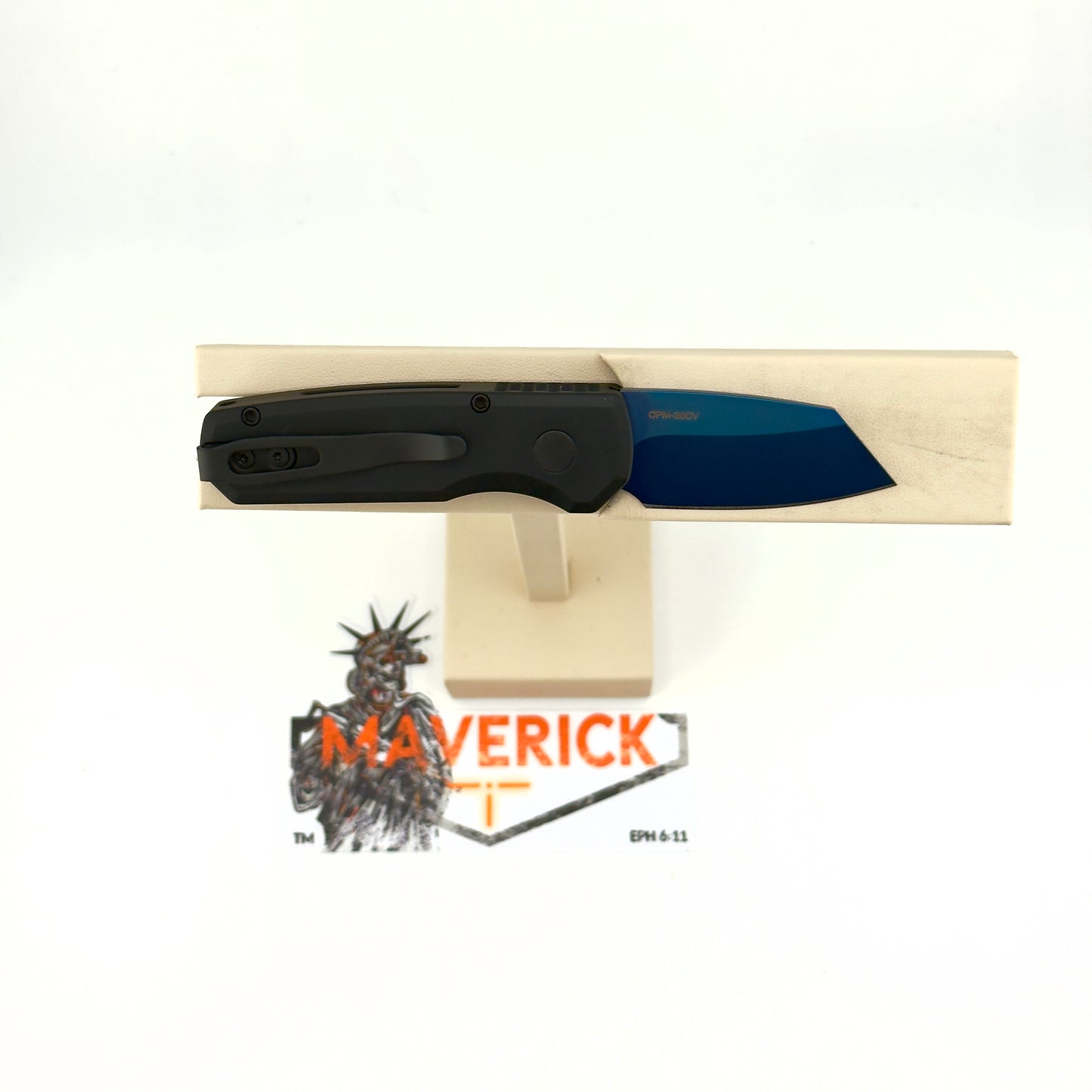 Pro-Tech Runt 5 - Black Handle, Reverse Tanto Sapphire Blade, Abalone Button