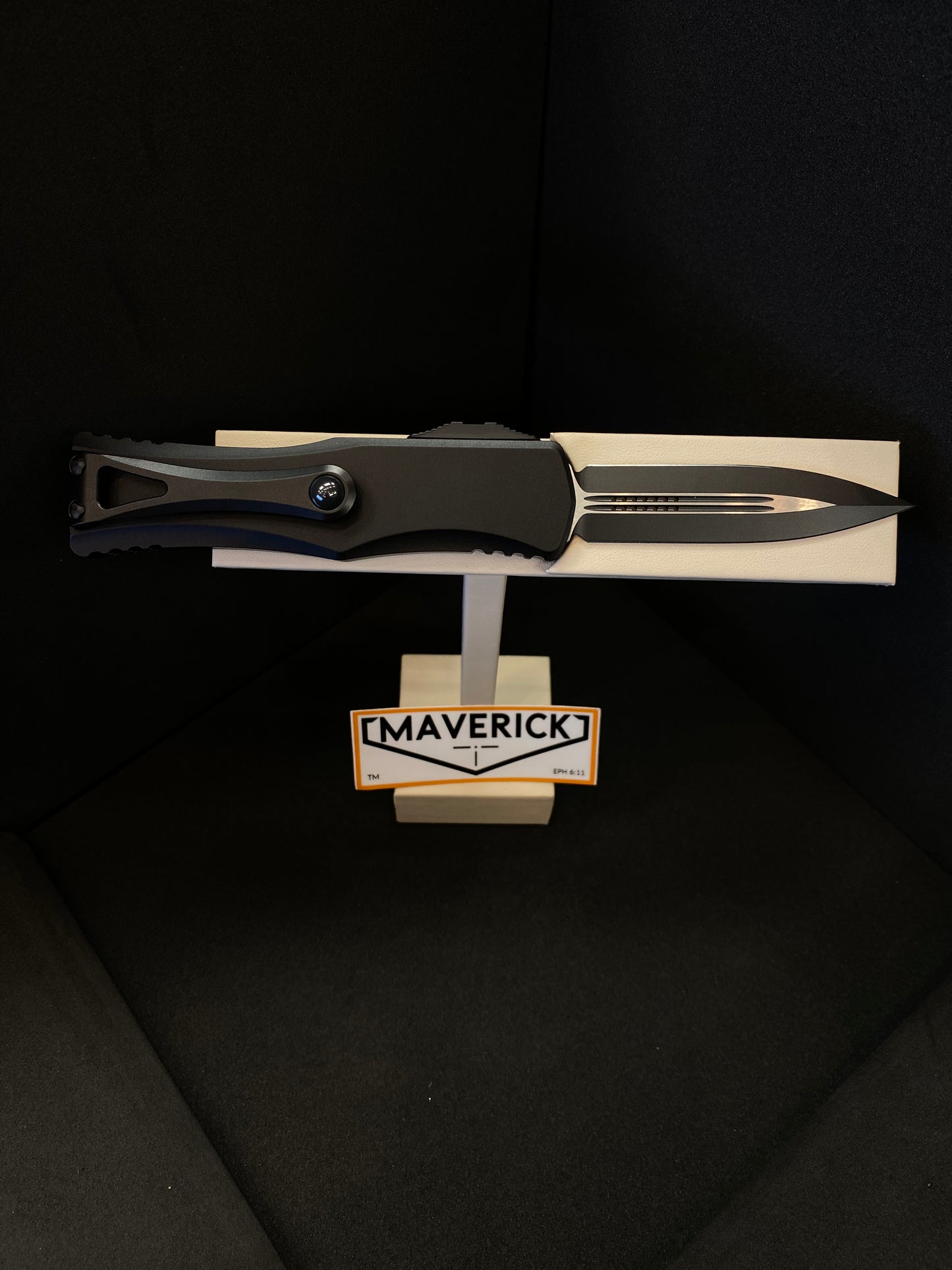 Microtech Hera - D/E Tactical Standard Black Blade Black Handle