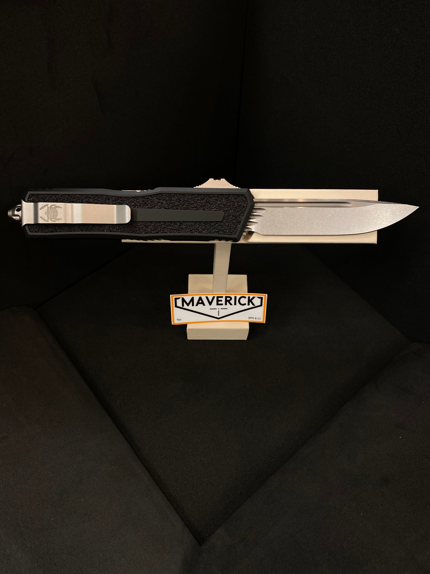 Microtech Scarab II - S/E Gen III Stonewash Standard Blade Black Handle