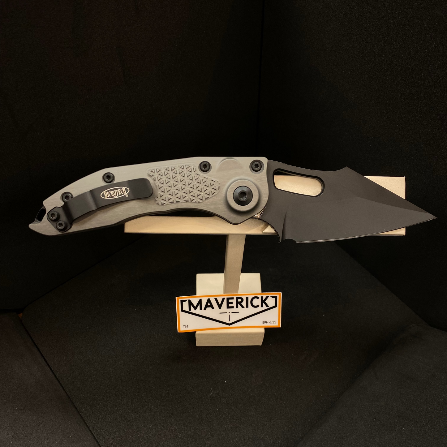 Microtech Stitch