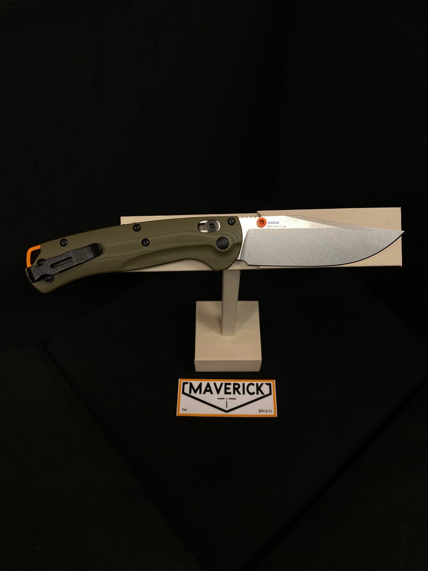 Benchmade Taggedout - CPM-S45VN Manual Open