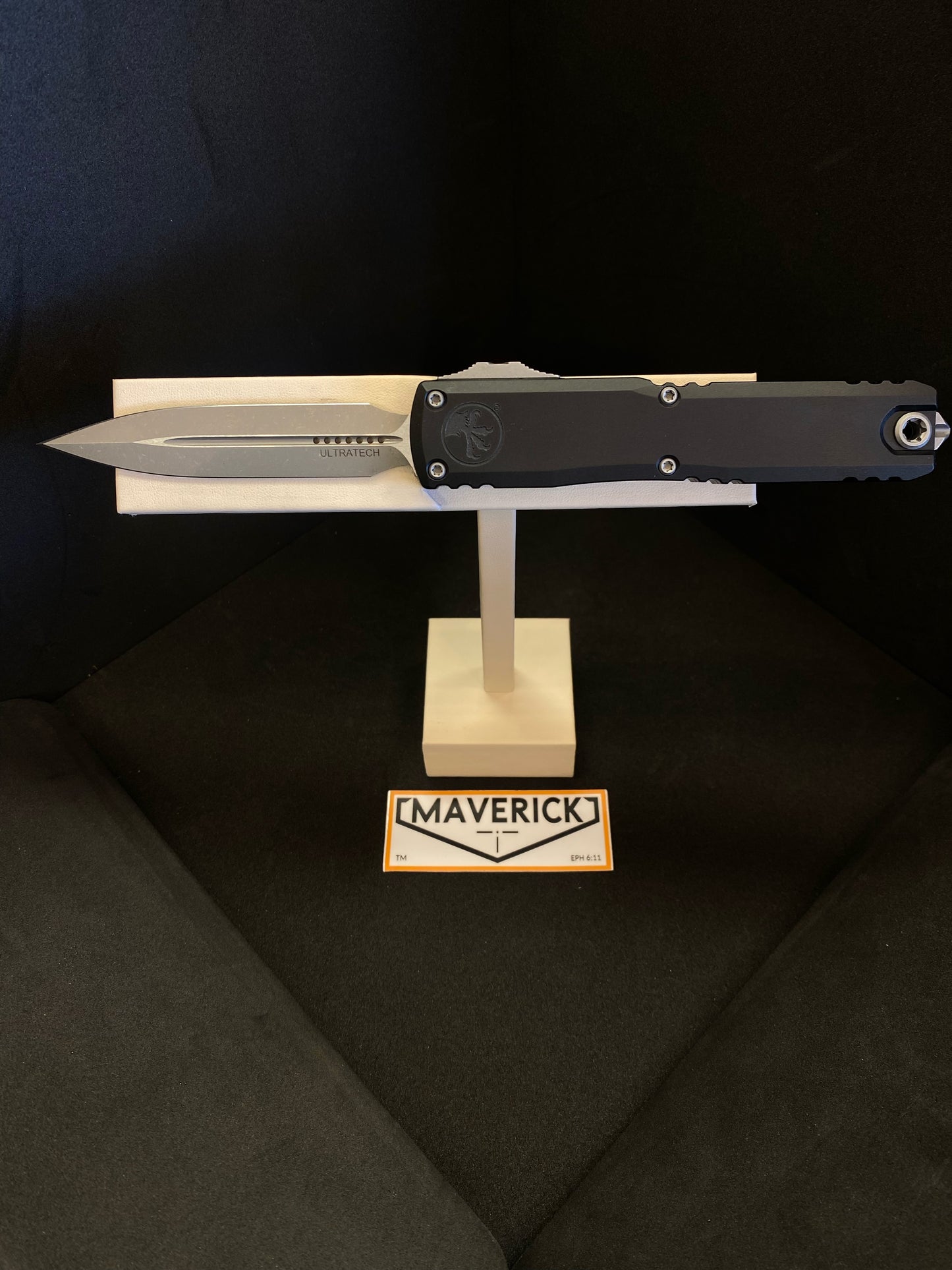 Microtech Ultratech ZBP - D/E Apocalyptic Standard Zero Blade Play Blade Black Handle