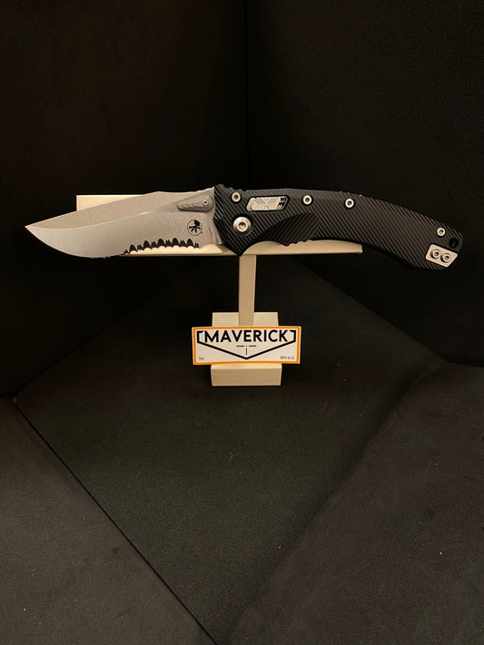 Microtech Amphibian  - RAM-LOK S/E Stonewash Partial Serrated Blade Fluted Black Handle