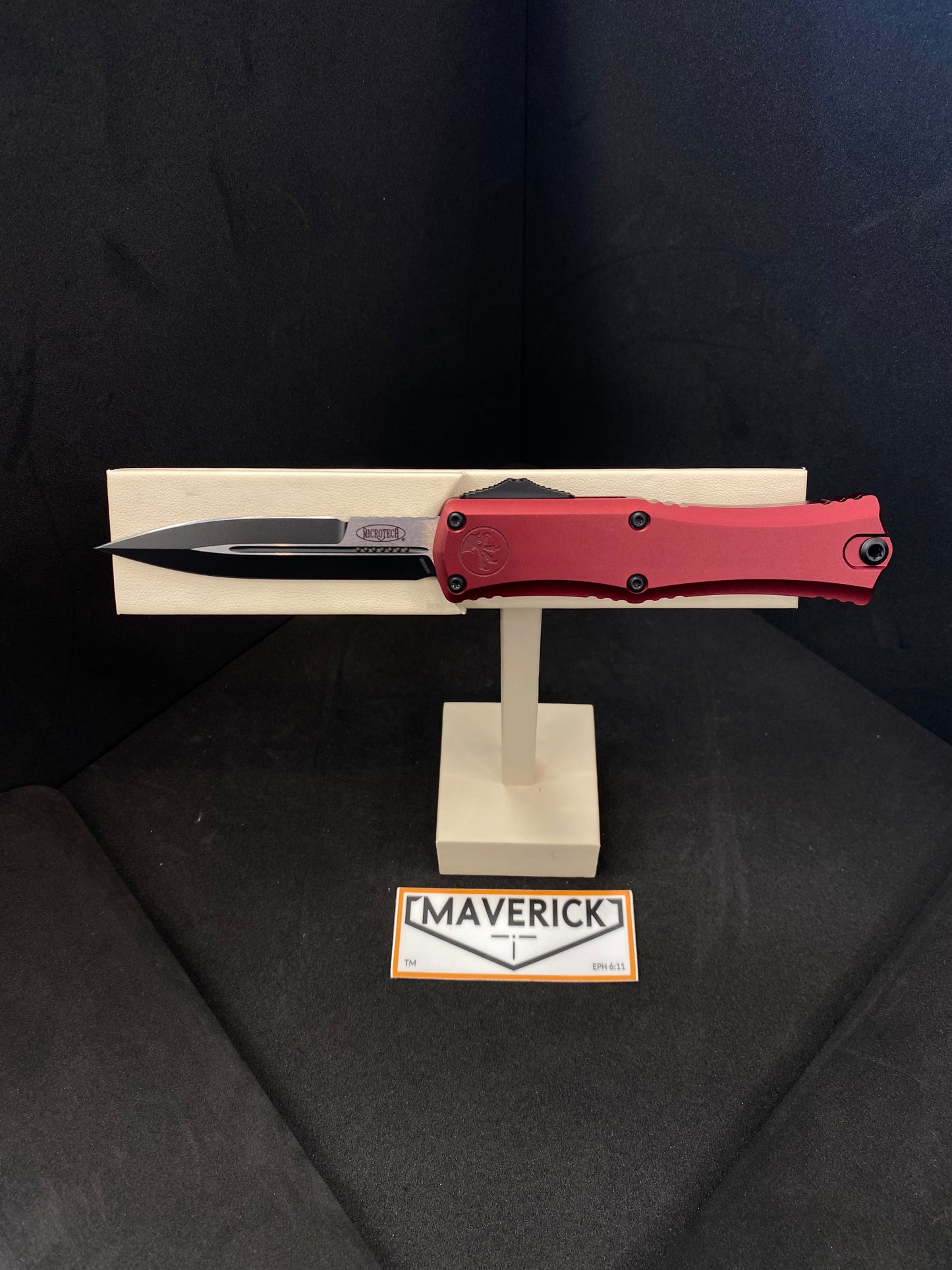 Microtech Hera II Mini - Bayonet Black Blade Merlot Handle