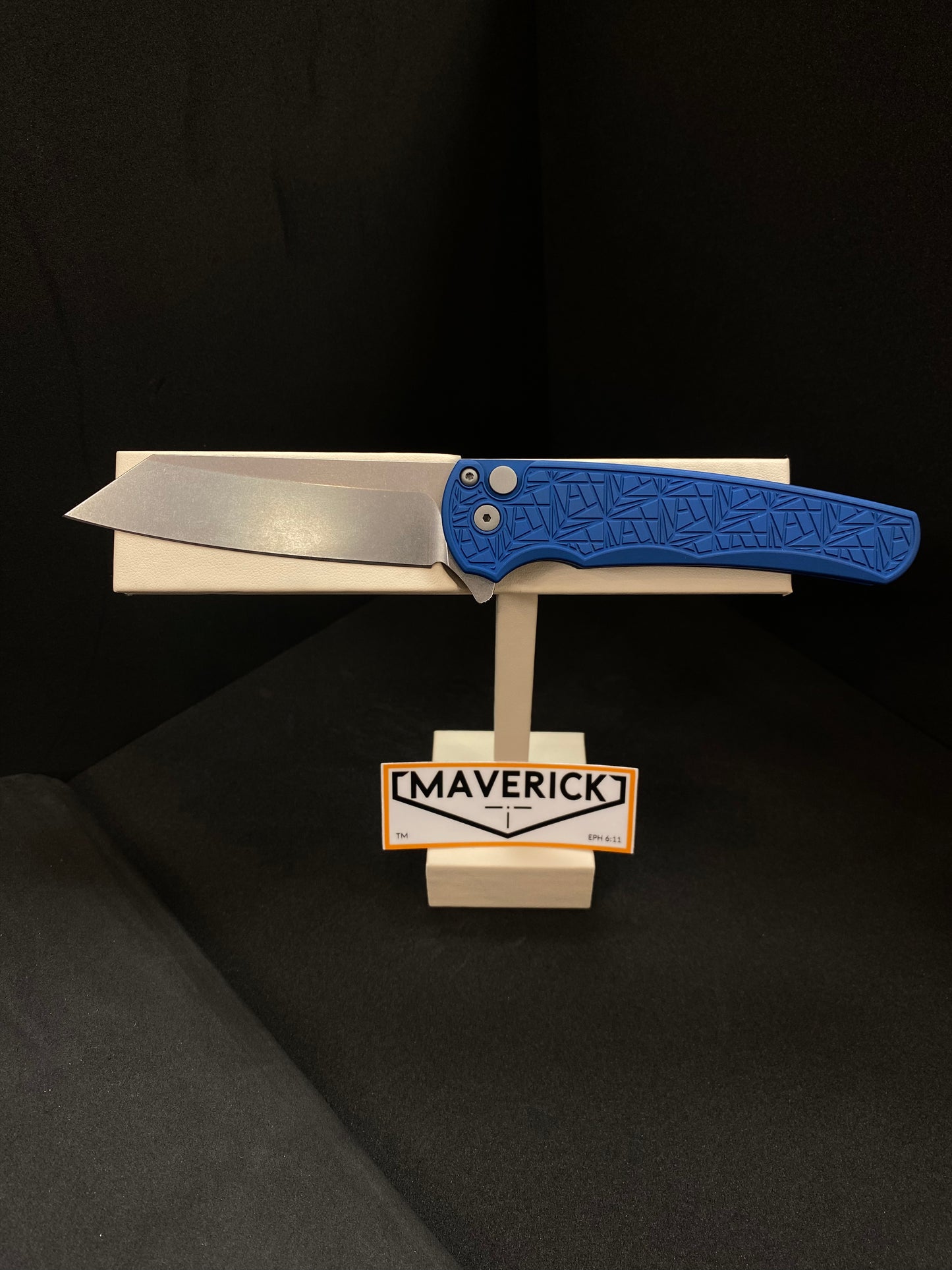 Pro-Tech Malibu - NEXUS Blue Aluminum Handle, Stonewash Blade