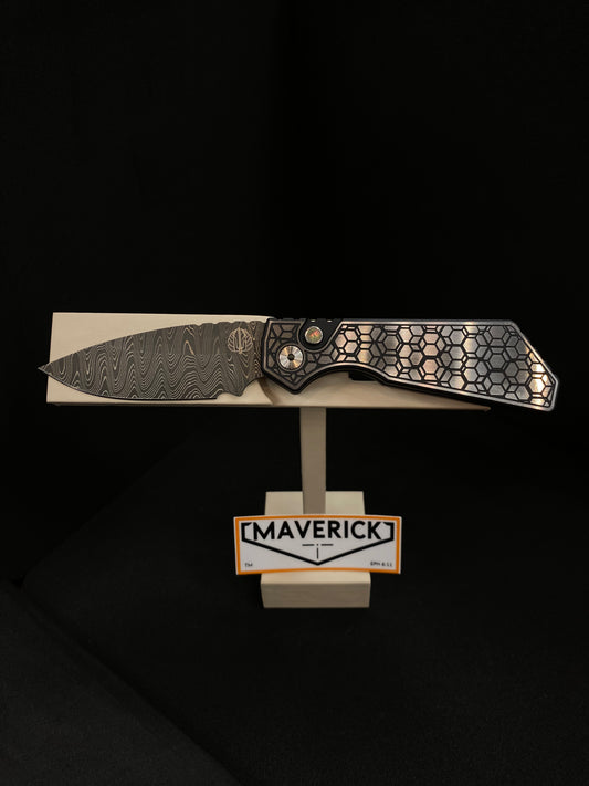 Pro-Tech Strider PT+ - 2024 Custom 001, Gridlock Handle, Damascus Blade