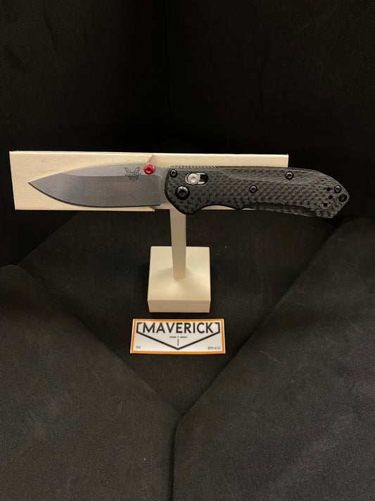 Benchmade Mini Freek - CPM-S90V Manual Open