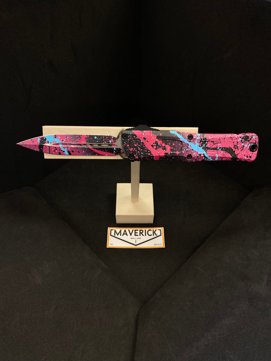 Microtech Combat Troodon - D/E Gen III Signature Series Black/Pink Light Blue Splatter