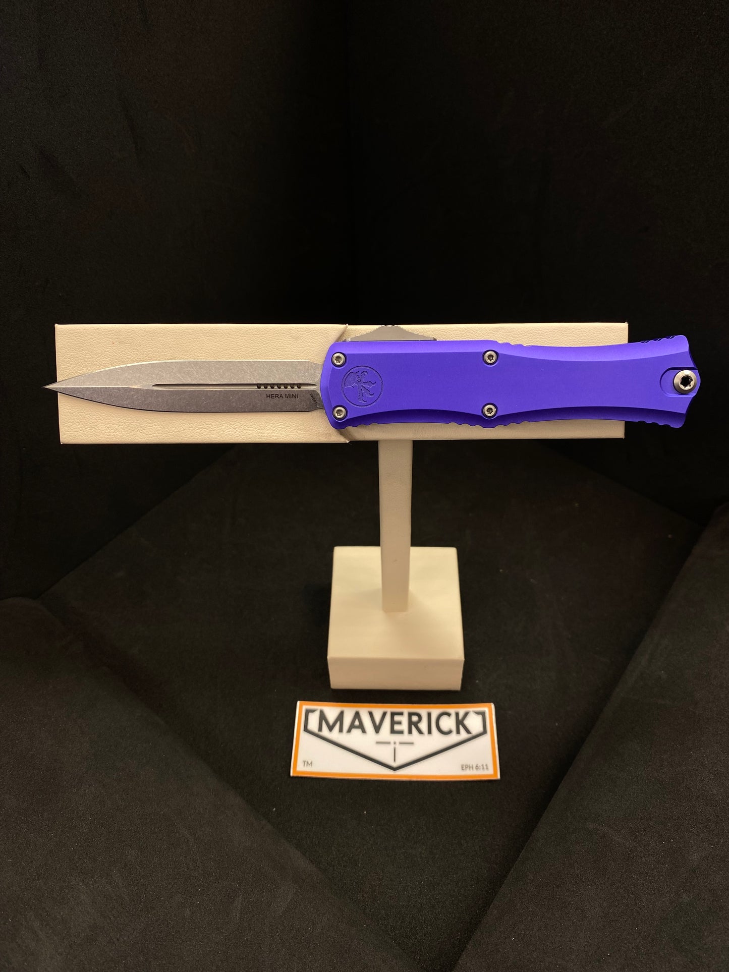 Microtech Hera II Mini - D/E Stonewash Standard Blade Purple Handle