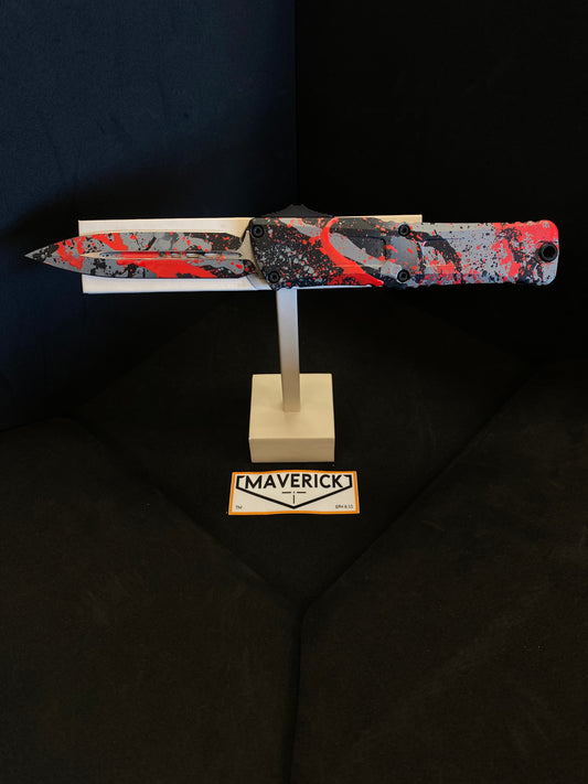 Microtech Combat Troodon - D/E Gen III Signature Series Bull Shark Grey/Black Red Splatter