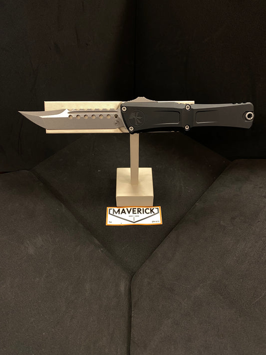 Microtech Combat Troodon - Gen III Signature Series Hellhound Apocalyptic Standard Black Handle