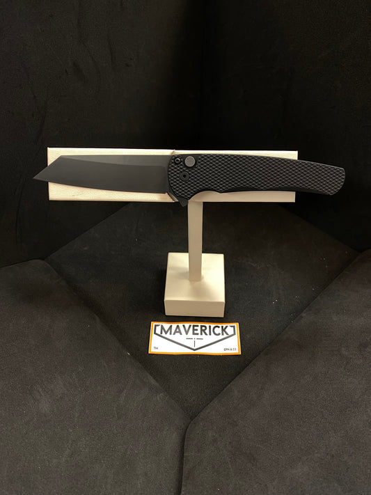 Pro-Tech Malibu - Black Textured Handle, DLC Black Magnacut Blade