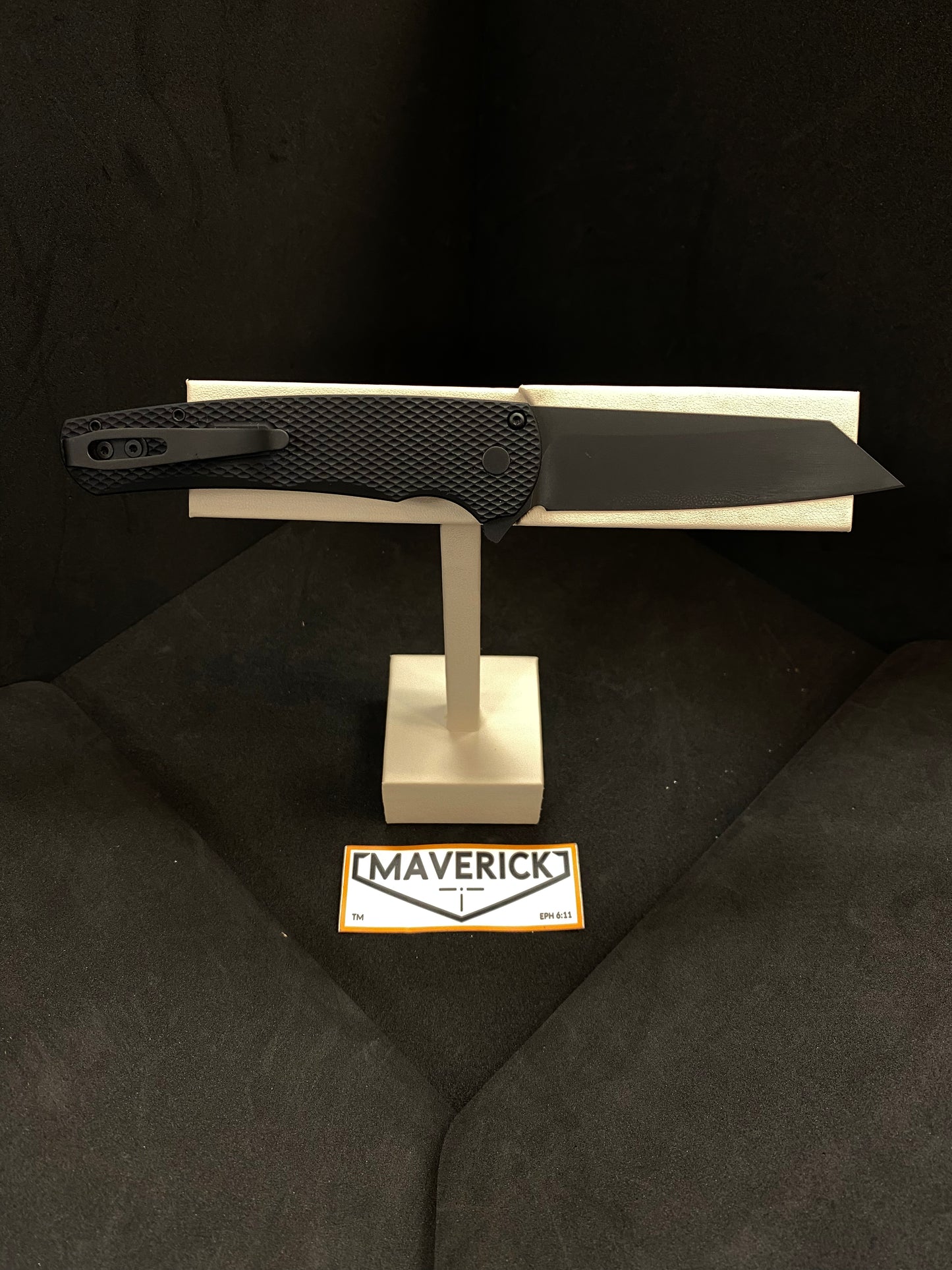 Pro-Tech Malibu - Black Textured Handle, DLC Black Magnacut Blade