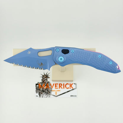 Microtech Stitch  - Signature Series Lilo & Stitch Automatic S/E Full Serrated