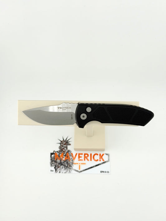 Pro-Tech Short Blade Rockeye Auto - Black Handle Machined Texture, Stonewash Blade