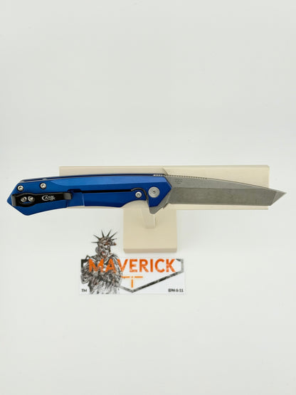 Case Kinzua - Blue Anodized Aluminum Tanto S35VN Steel