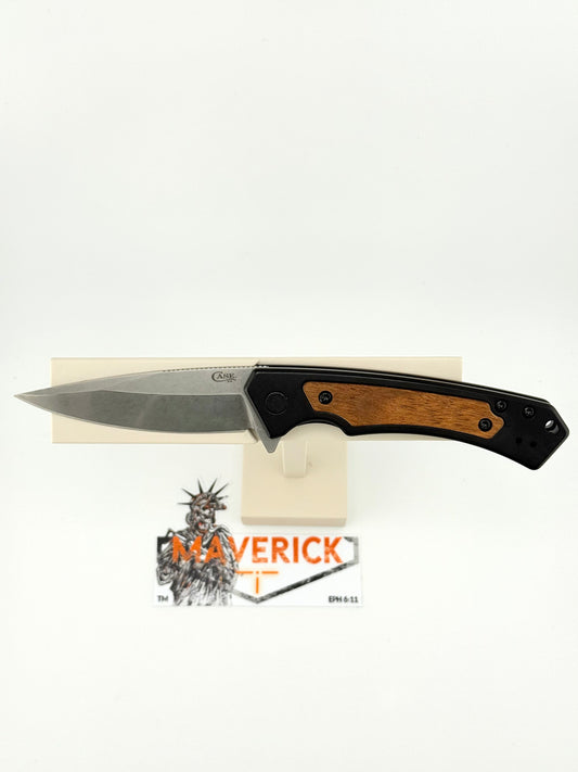 Case Marilla - Black Anodized Aluminum W/ Walnut Wood Inlay S35VN Steel