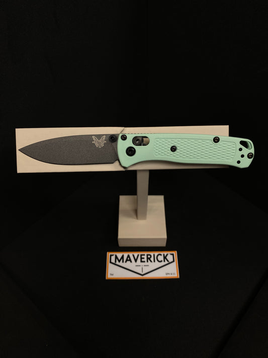 Benchmade Mini Bugout - CPM-S30V Manual Open